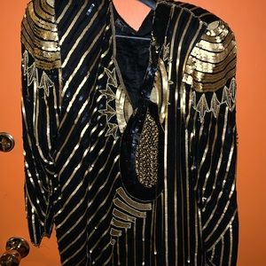 two piece gold and black skirt se